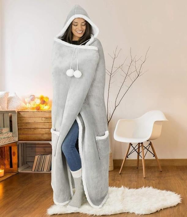 Hooded Blanket w Pockets