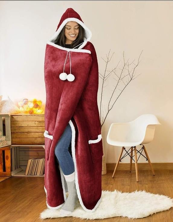 Hooded Blanket w Pockets